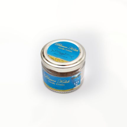 Blauer Kelch Glas mit Aufschrift Große Göttin, ideal für Energiearbeit und spirituelle Rituale.